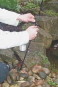 Tie the fishing line to the rods using the grooves provided